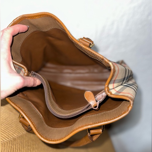Vintage Burberry’s Nova Check Top Handle Tote - Picture 5 of 9